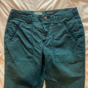 Pilcro Size 29 High Rise, button-fly Cropped Jeans